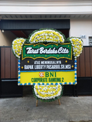 Papan Bunga Duka di Gabek Dua