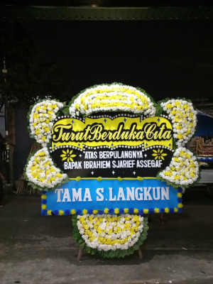 Papan Bunga Duka di Gabek Dua